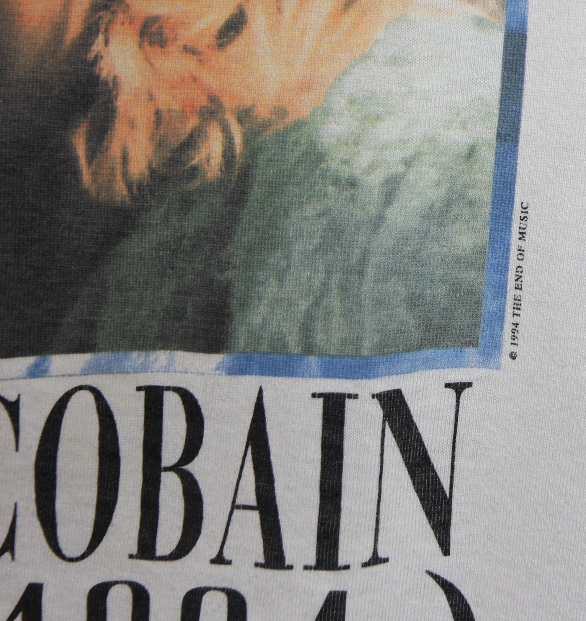 Kurt Cobain 1995 Portrait Memorial Shirt - Faded AU
