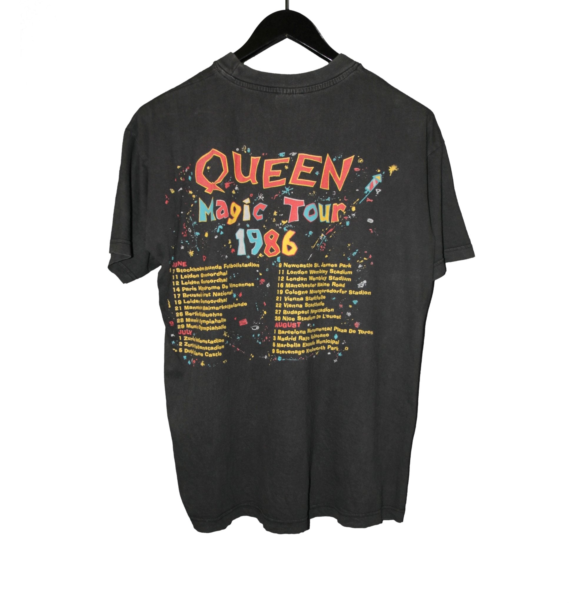 Queen 1986 A Kind Of Magic Shirt (With Back Print) - Faded AU