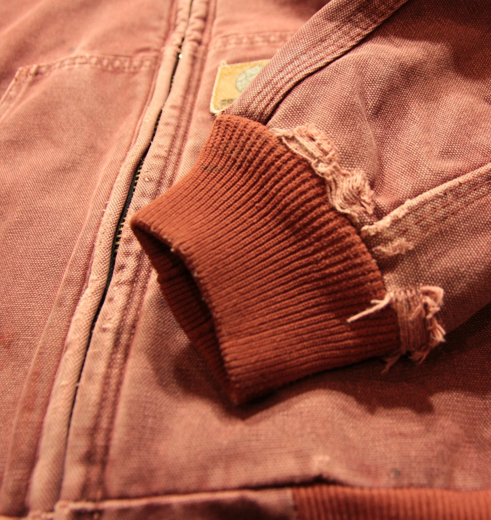 Vintage 90's Carhartt Hooded Worker Jacket Maroon - Faded AU