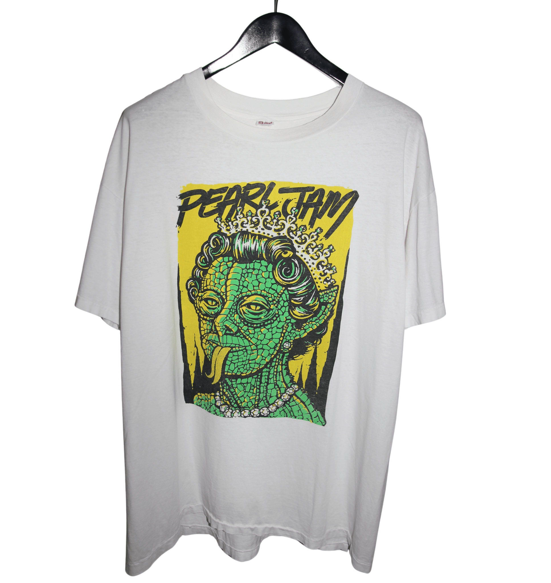 Pearl Jam 00's Queen Lizard Ames Bros Poster Shirt - Faded AU