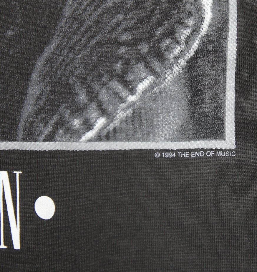 Kurt Cobain 1994 Portrait Memorial Shirt - Faded AU
